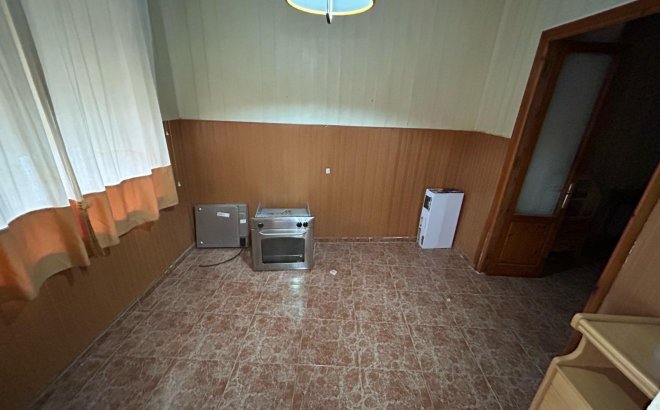 Resale - Villa -
Torrevieja - Costa Blanca