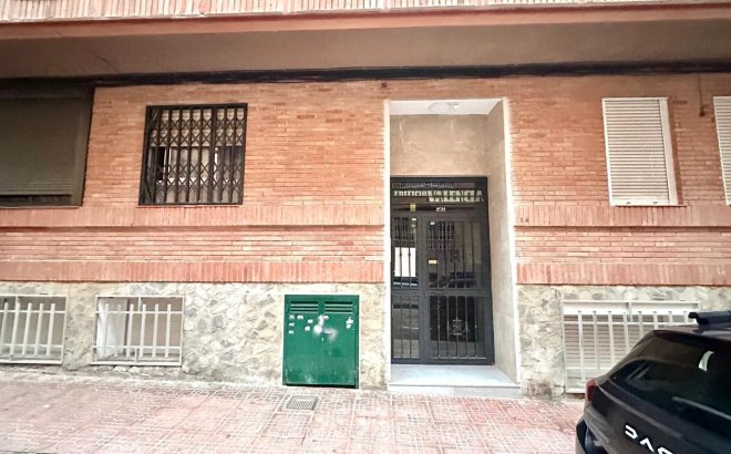 Resale - Penthouse -
Torrevieja - Centro