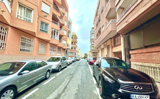 Resale - Penthouse -
Torrevieja - Centro