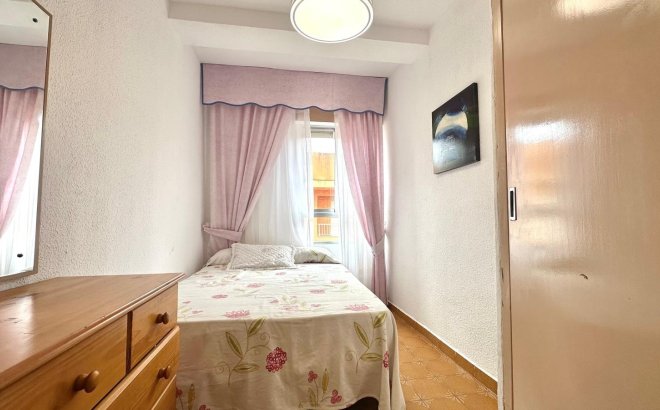 Resale - Penthouse -
Torrevieja - Centro