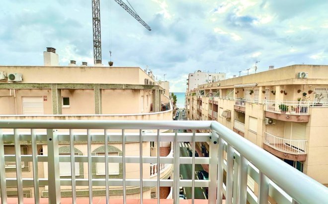 Resale - Penthouse -
Torrevieja - Centro
