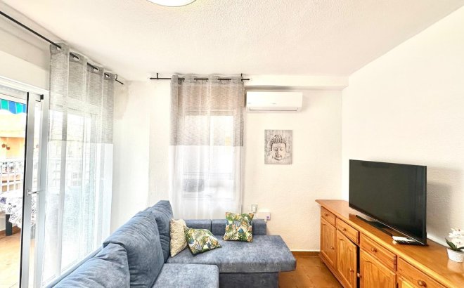 Resale - Penthouse -
Torrevieja - Centro