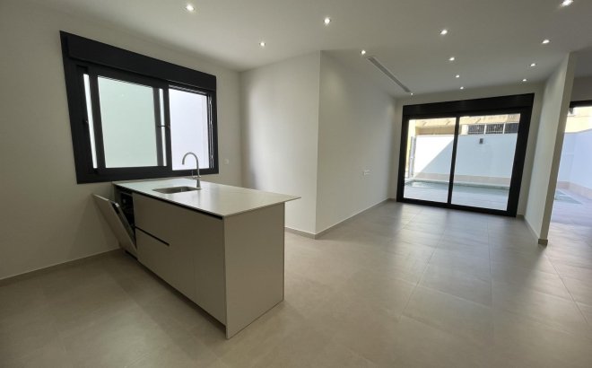 New Build - Villa -
Almoradí - Heredades