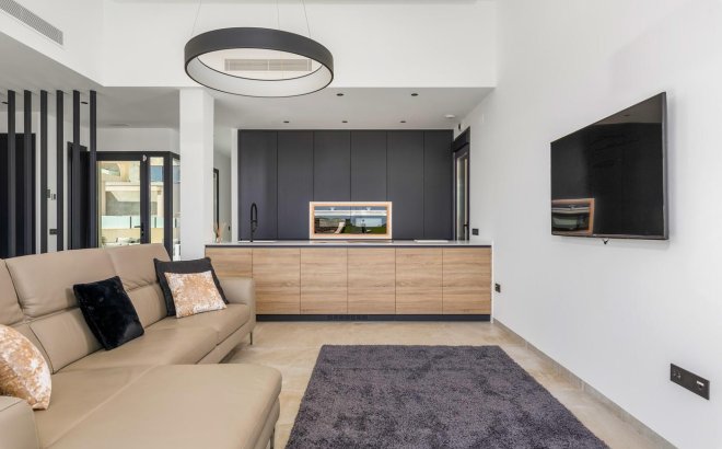 Resale - Villa -
Ciudad Quesada - Costa Blanca