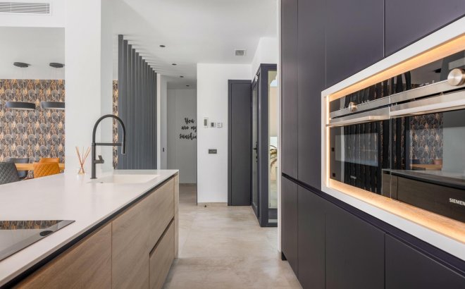 Resale - Villa -
Ciudad Quesada - Costa Blanca