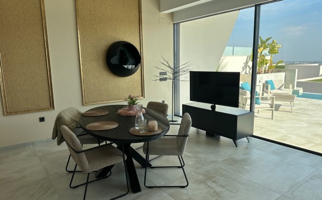 Resale - Villa -
Ciudad Quesada - Costa Blanca