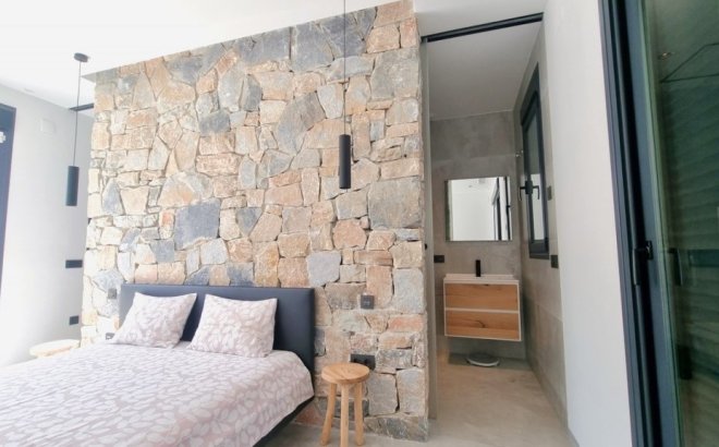 Resale - Villa -
Ciudad Quesada - Costa Blanca