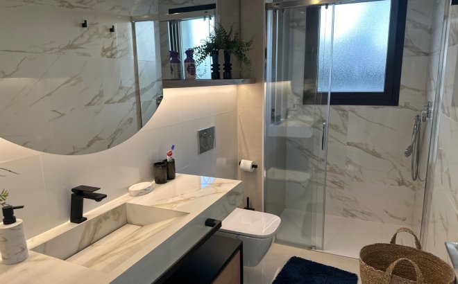 Herverkoop - Villa -
Ciudad Quesada - Costa Blanca