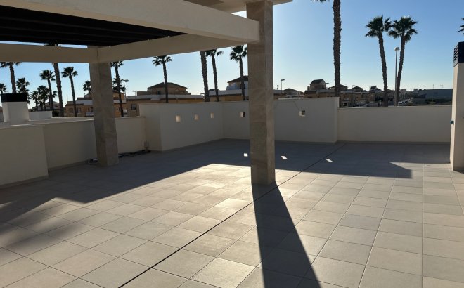 Herverkoop - Villa -
Ciudad Quesada - Costa Blanca