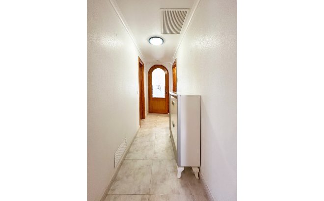 Resale - Villa -
Orihuela Costa - Costa Blanca