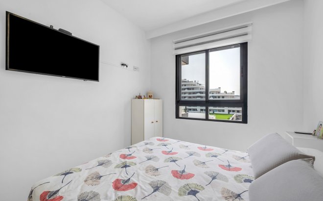 Resale - Apartment -
San Miguel de Salinas - Inland