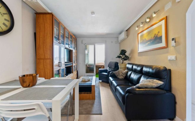 Herverkoop - Appartement -
Torrevieja - Costa Blanca