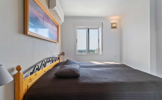 Herverkoop - Appartement -
Torrevieja - Costa Blanca