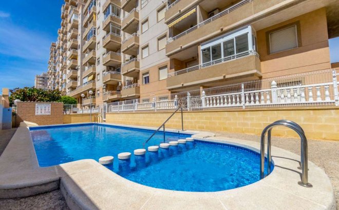 Herverkoop - Appartement -
Torrevieja - Costa Blanca
