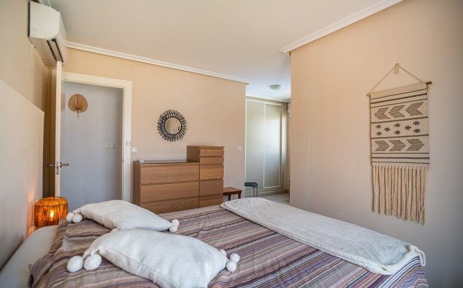 Revente - Villa -
Torrevieja - Costa Blanca