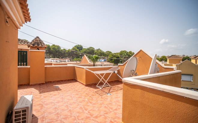 Revente - Villa -
Torrevieja - Costa Blanca