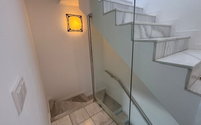 Herverkoop - Bungalow -
Torrevieja - Costa Blanca