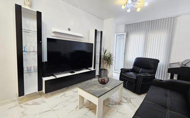 Resale - Apartment -
Torrevieja - Acequion