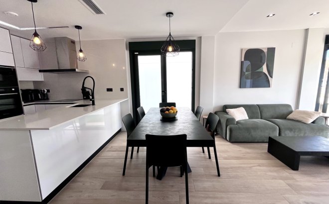 Resale - Villa -
Playa Flamenca - Costa Blanca