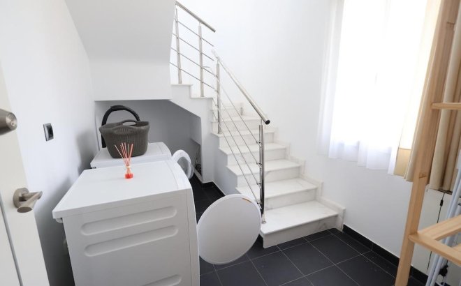 Revente - Villa -
Cabo Roig - Costa Blanca