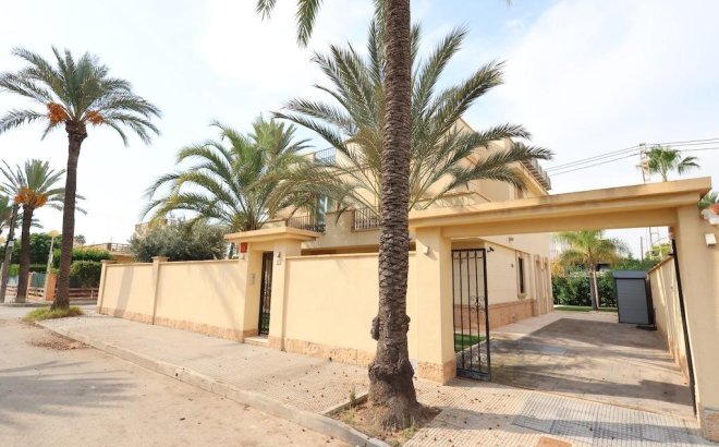 Revente - Villa -
Cabo Roig - Costa Blanca