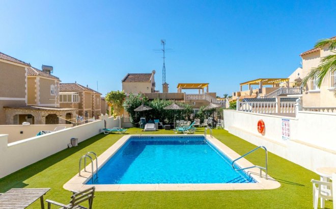 Revente - Town House -
San Miguel de Salinas - El Galán