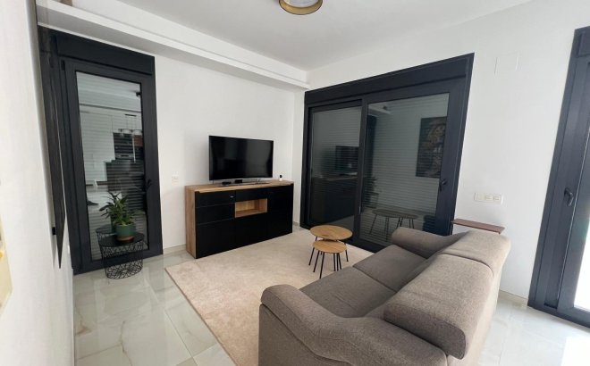 Revente - Villa -
Orihuela Costa - Lomas de Cabo Roig