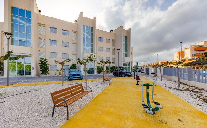 Revente - Appartement -
Orihuela Costa - Villamartín-las Filipinas