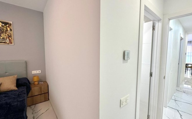 Resale - Apartment -
Torrevieja - Playa del Cura