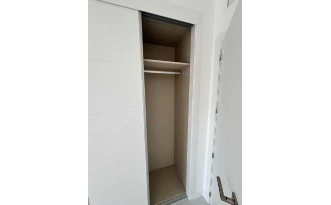 Resale - Apartment -
Punta Prima - Orihuela Costa