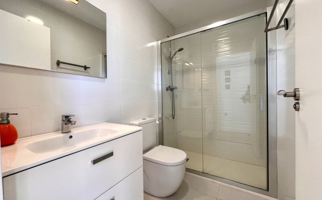 Resale - Villa -
Torre de la Horadada - Costa Blanca