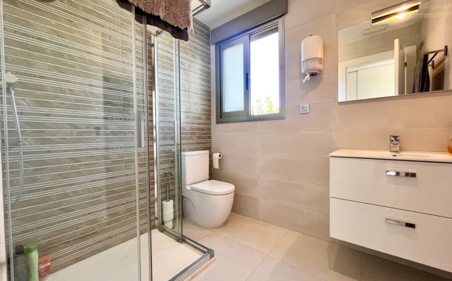 Resale - Villa -
Torre de la Horadada - Costa Blanca