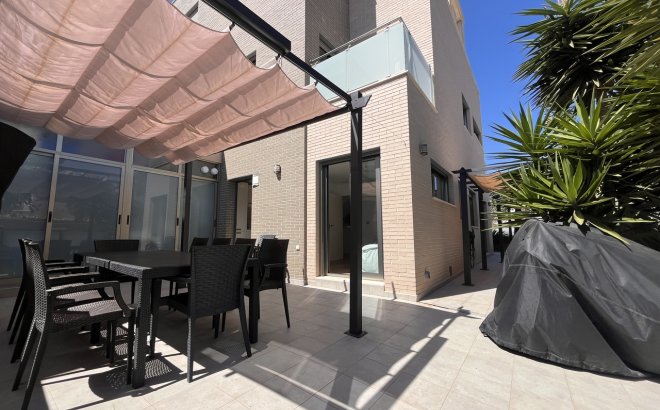 Resale - Villa -
Torre de la Horadada - Costa Blanca