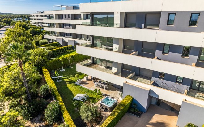Resale - Apartment -
Las Colinas Golf - Costa Blanca
