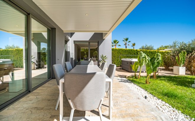 Resale - Apartment -
Las Colinas Golf - Costa Blanca