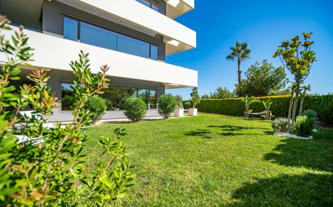 Resale - Apartment -
Las Colinas Golf - Costa Blanca