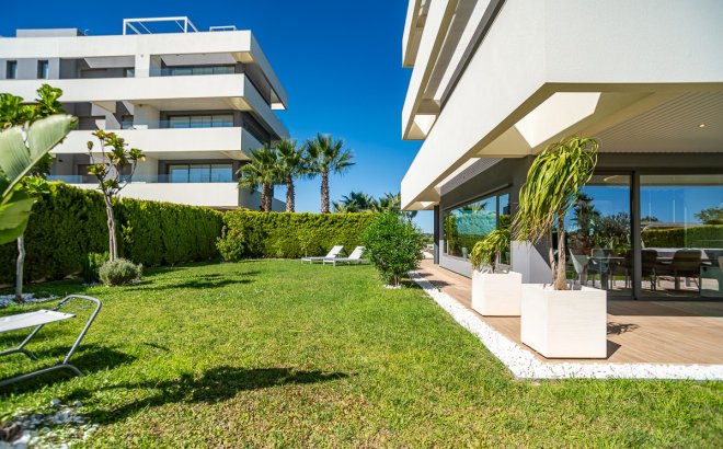 Resale - Apartment -
Las Colinas Golf - Costa Blanca