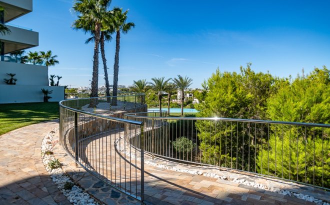 Resale - Apartment -
Las Colinas Golf - Costa Blanca