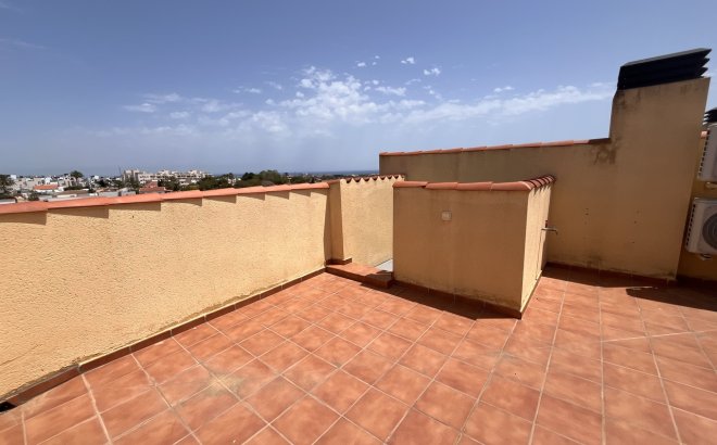 Resale - Town House -
Cabo Roig - Costa Blanca