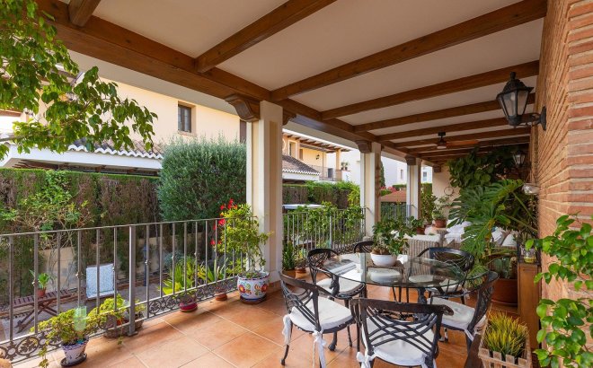 Resale - Villa -
Torrevieja - La Veleta