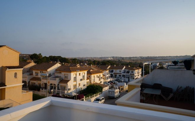 Resale - Semi Detached -
Orihuela Costa - Los Almendros-la Florida