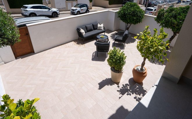 Resale - Semi Detached -
Orihuela Costa - Los Almendros-la Florida