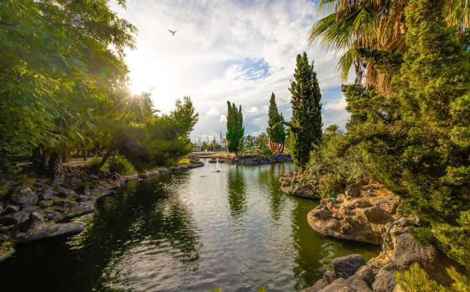 Resale - Town House -
Torrevieja - Centro