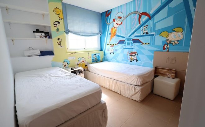 Resale - Penthouse -
Pilar de la Horadada - Costa Blanca