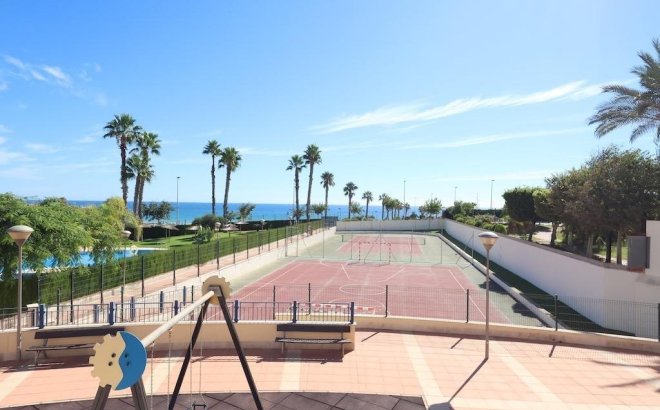 Resale - Penthouse -
Pilar de la Horadada - Costa Blanca