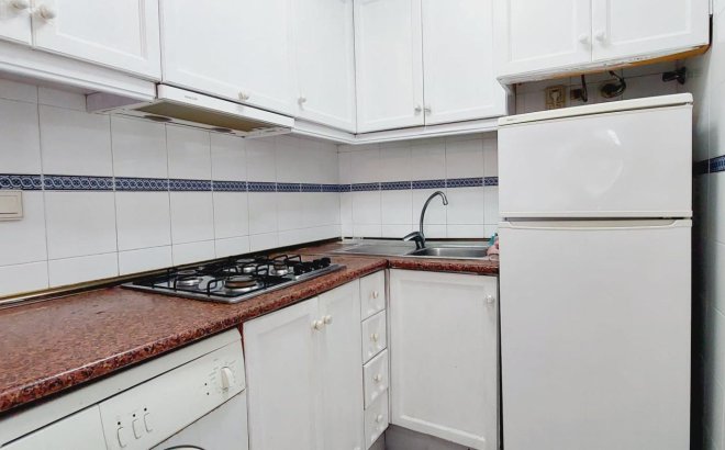 Resale - Apartment -
Torrevieja - Estacion De Autobuses