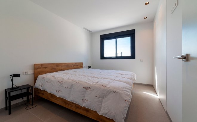 Resale - Villa -
Los Montesinos - Costa Blanca