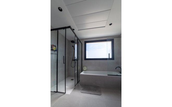 Resale - Villa -
Los Montesinos - Costa Blanca