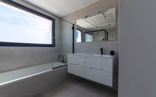 Resale - Villa -
Los Montesinos - Costa Blanca