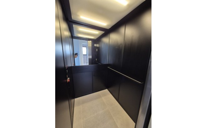 Resale - Villa -
Los Montesinos - Costa Blanca